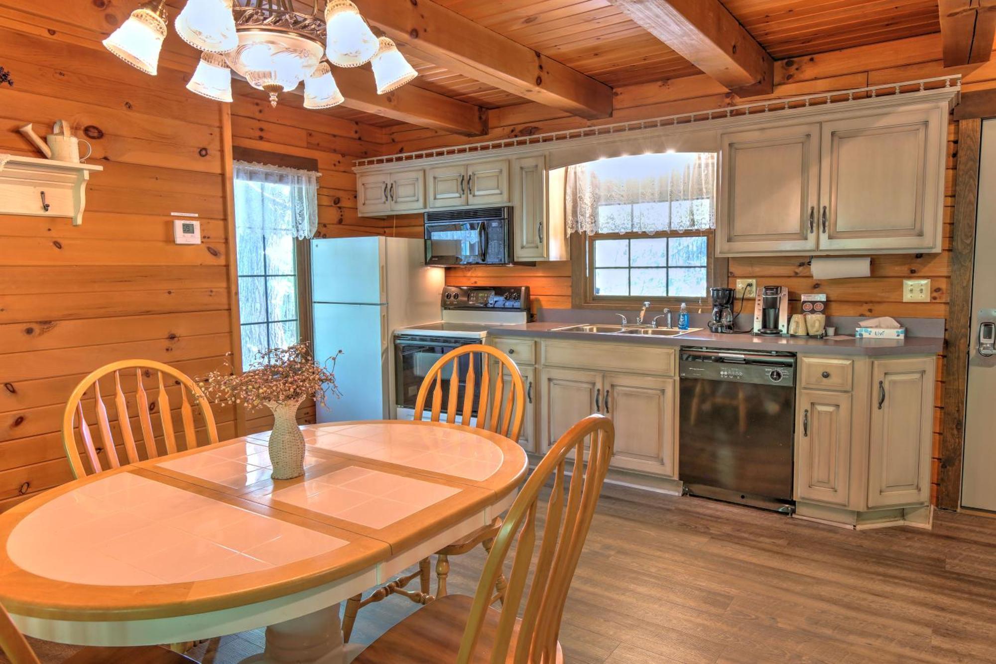 Wild Rose Cabin By Amish Country Lodging Millersburg Kültér fotó