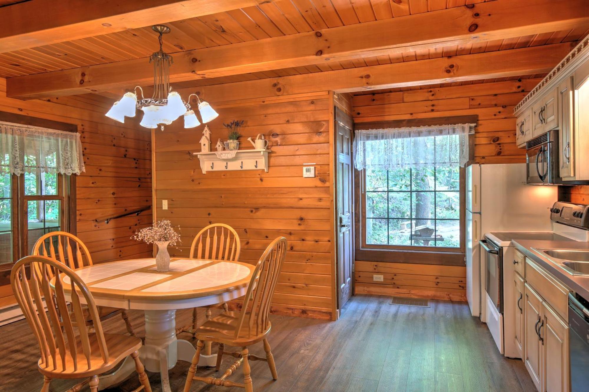 Wild Rose Cabin By Amish Country Lodging Millersburg Kültér fotó